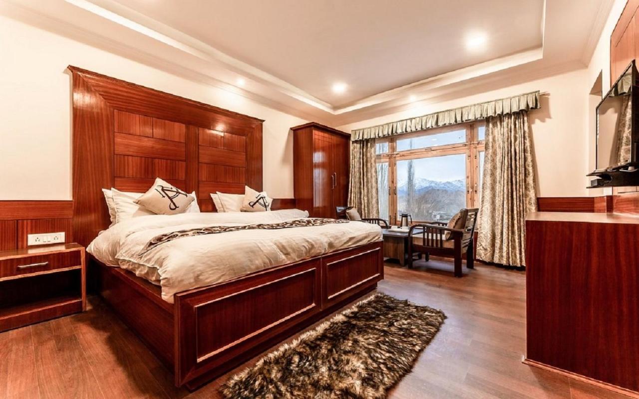 Hotel Alpine Ladakh Лех Екстериор снимка